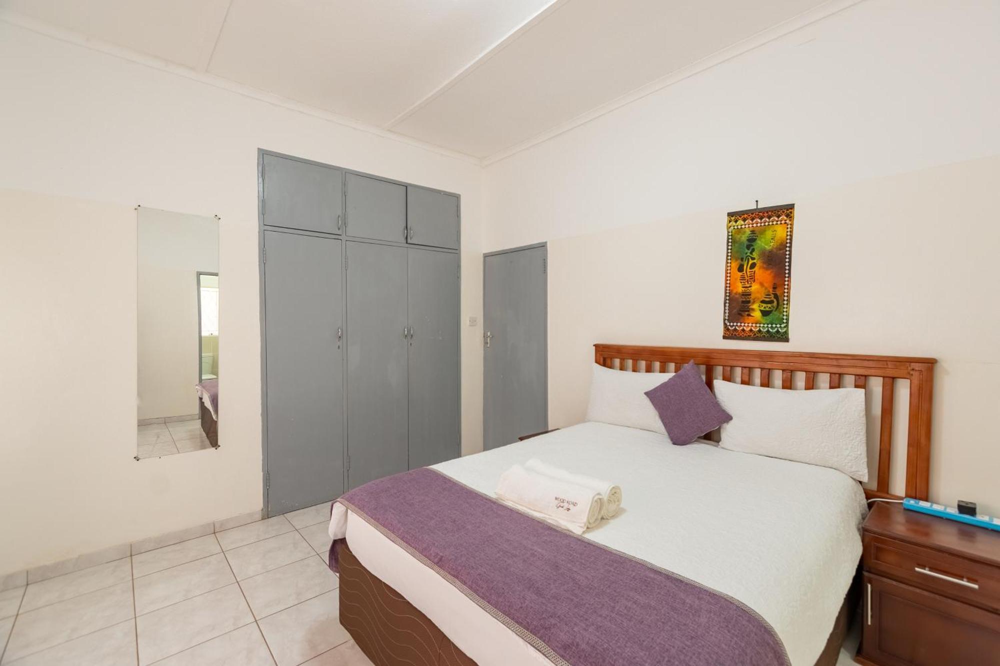 מפלי ויקטוריה Wood Road Guest Lodge מראה חיצוני תמונה