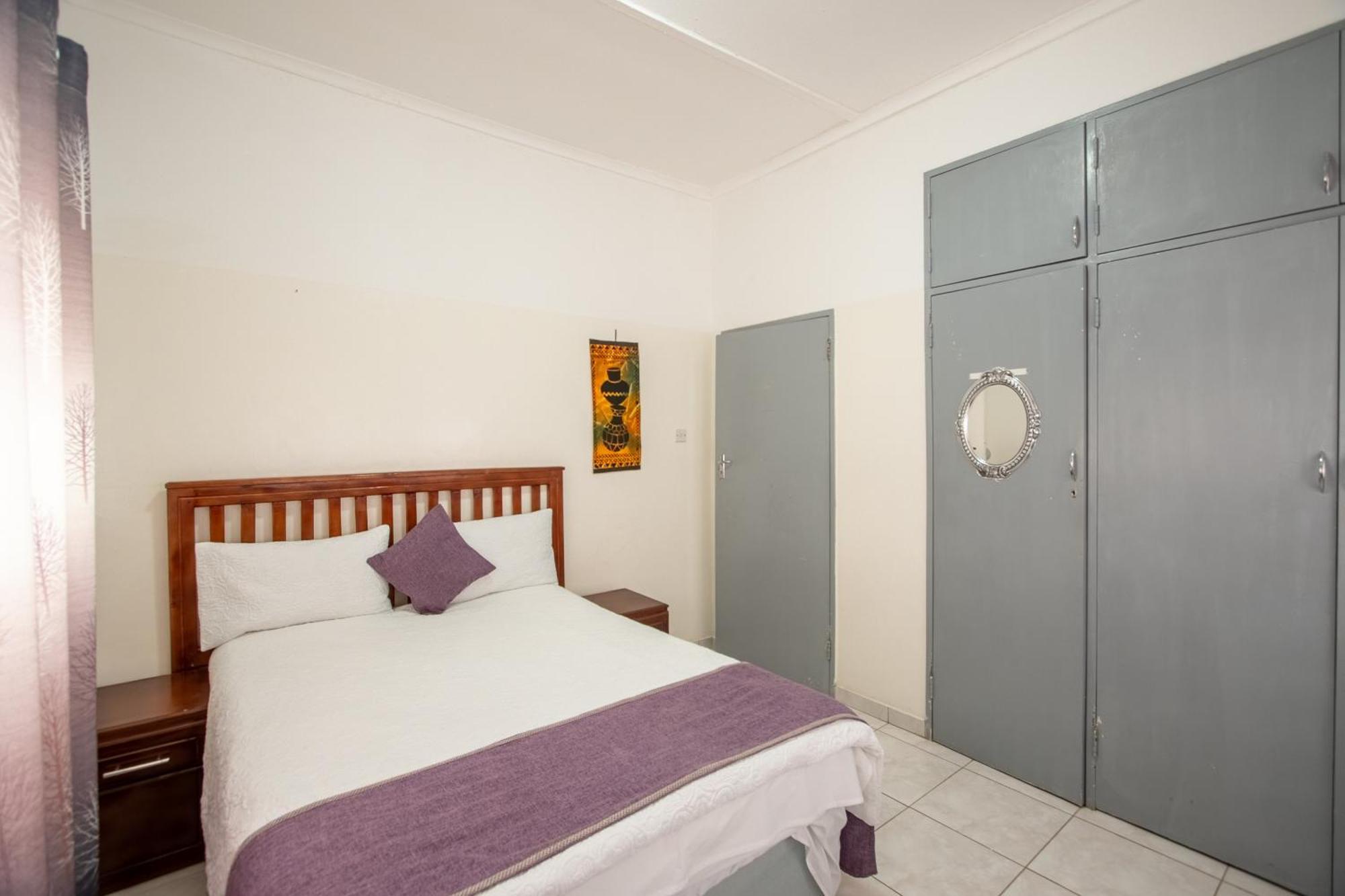 מפלי ויקטוריה Wood Road Guest Lodge מראה חיצוני תמונה
