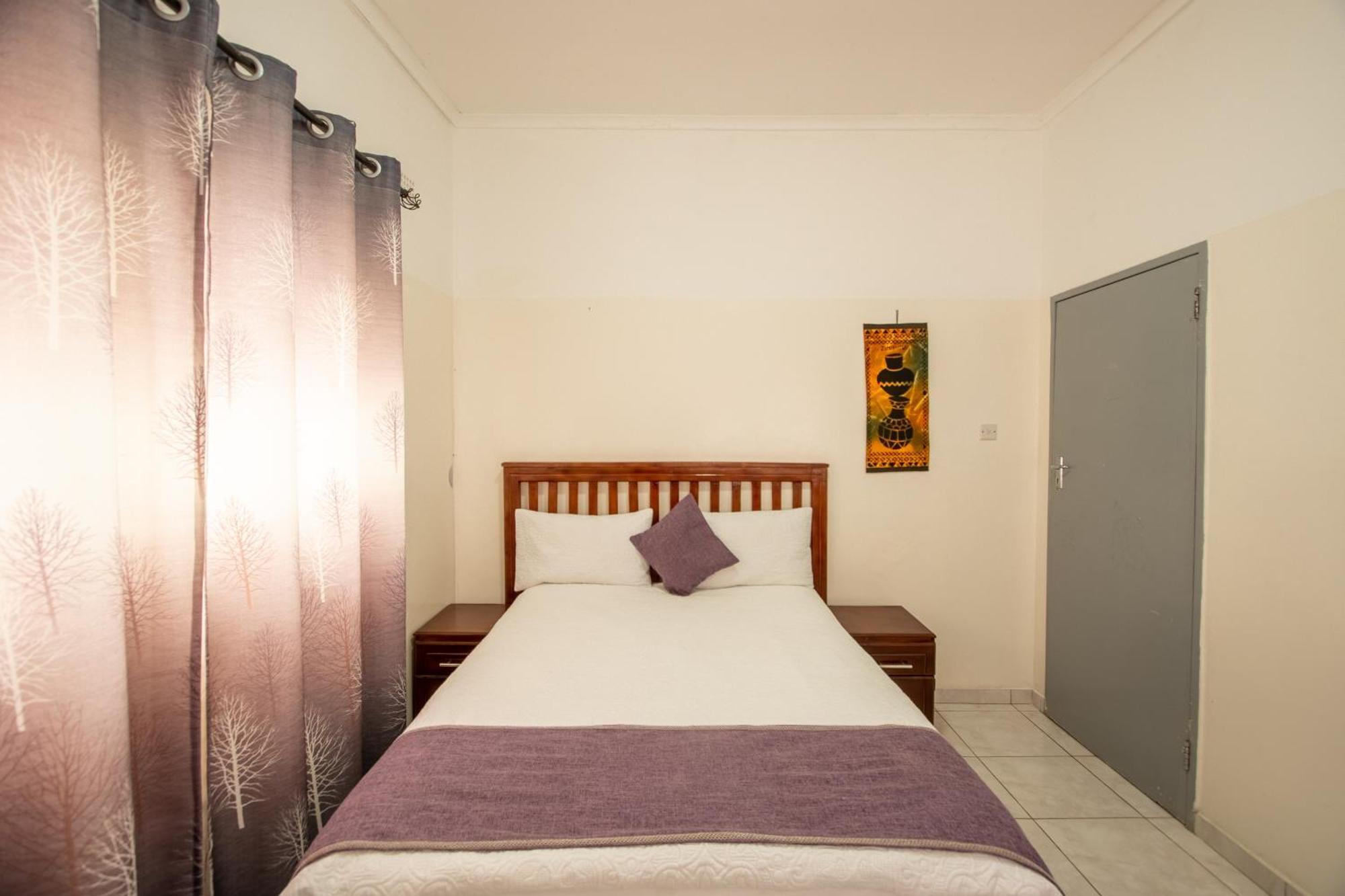 מפלי ויקטוריה Wood Road Guest Lodge מראה חיצוני תמונה