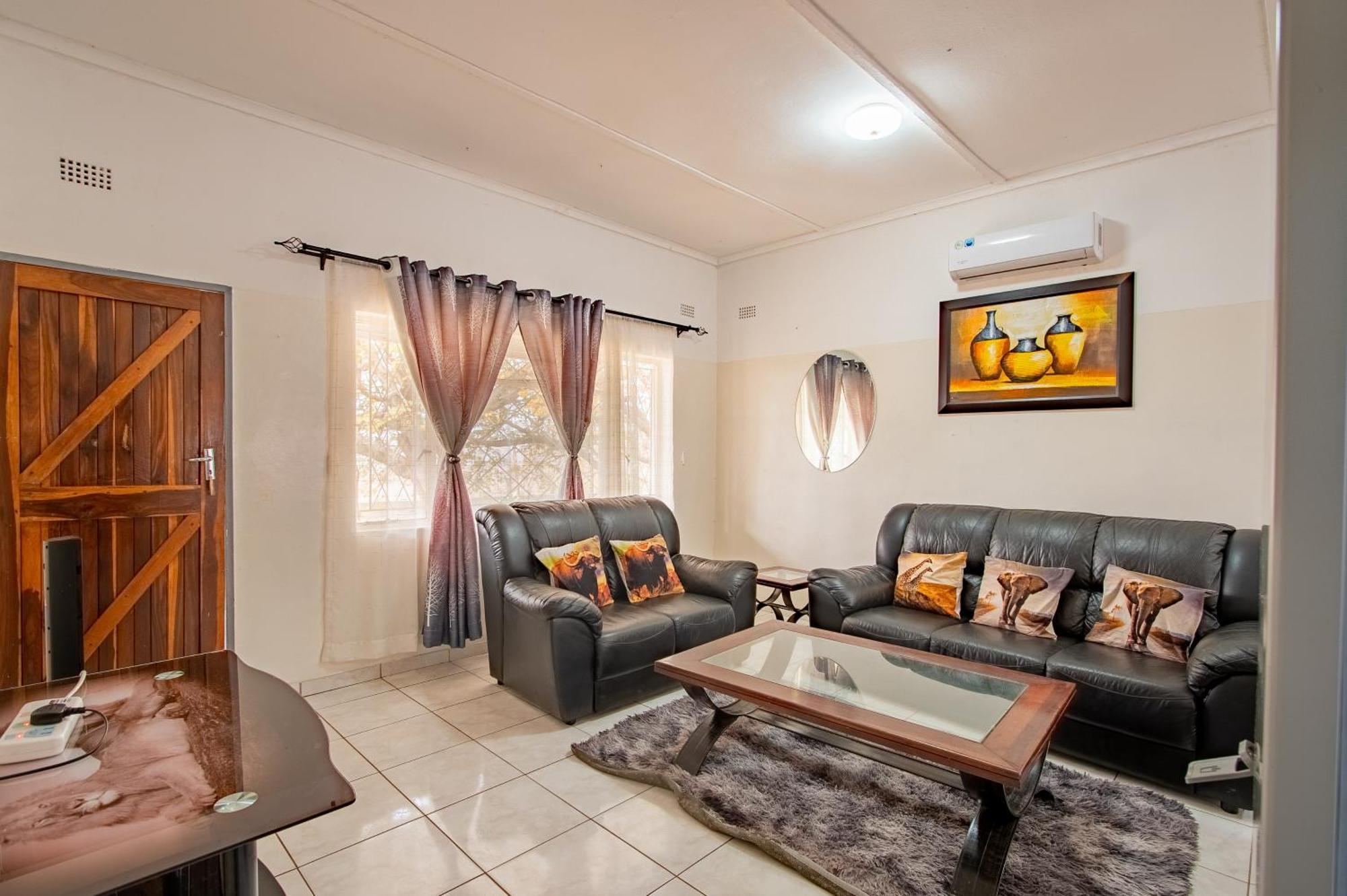 מפלי ויקטוריה Wood Road Guest Lodge מראה חיצוני תמונה