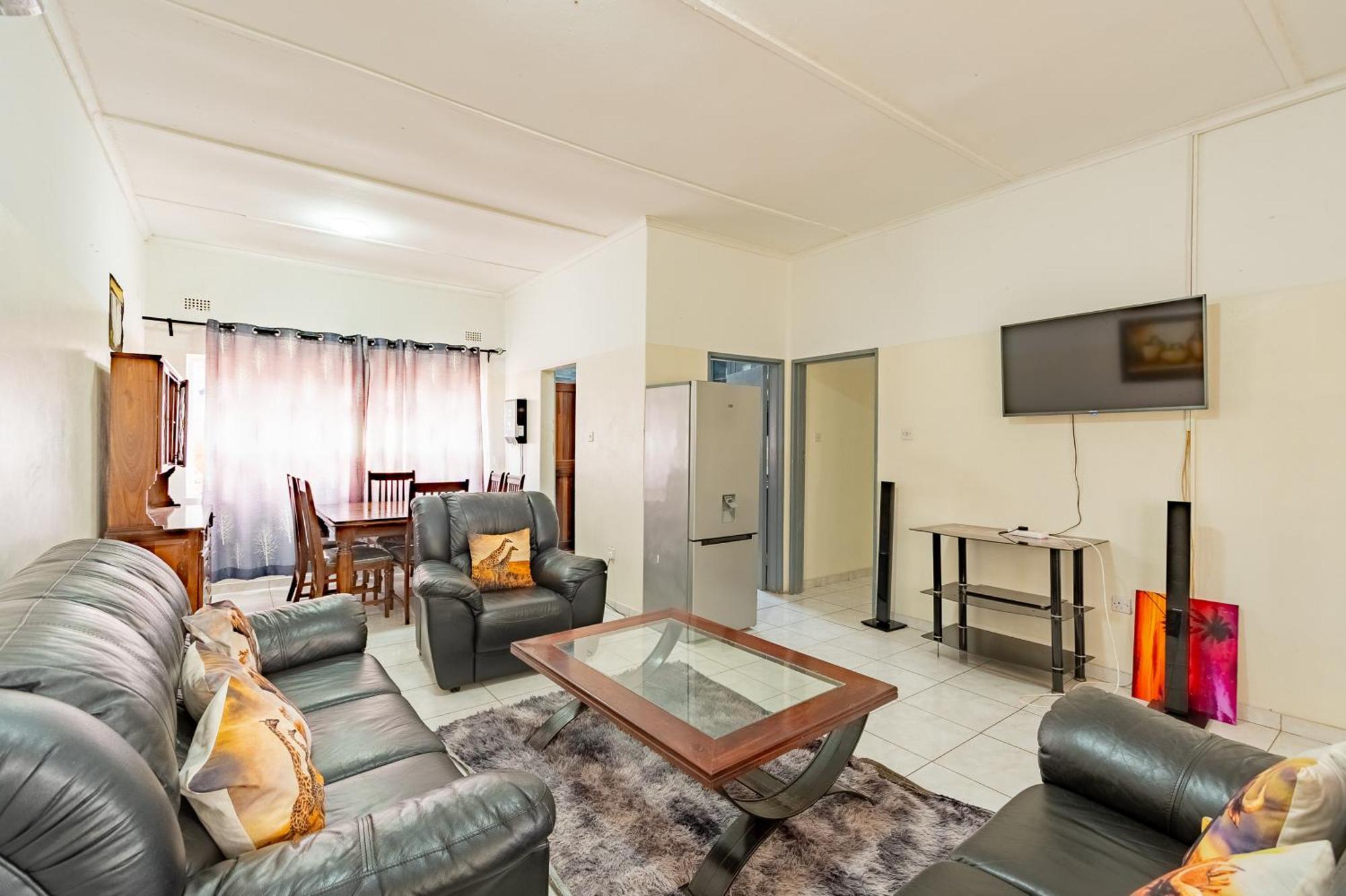 מפלי ויקטוריה Wood Road Guest Lodge מראה חיצוני תמונה