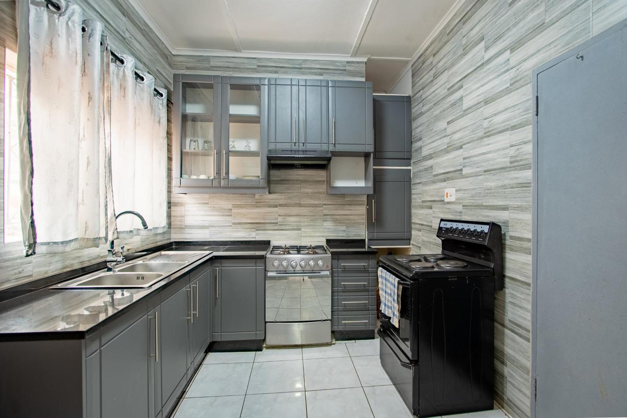 מפלי ויקטוריה Wood Road Guest Lodge מראה חיצוני תמונה